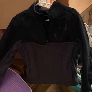 Under Armour Kids Black and Gray Top